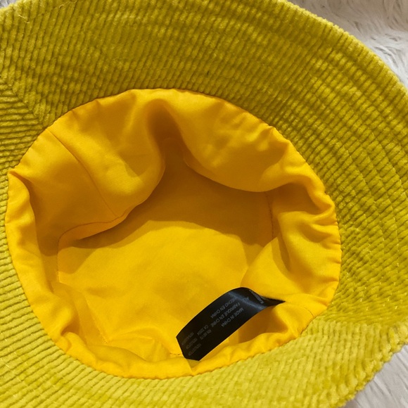 Urban Outfitters Yellow Poppy Embroidered Allover Corduroy Bucket Hat - Picture 5 of 9
